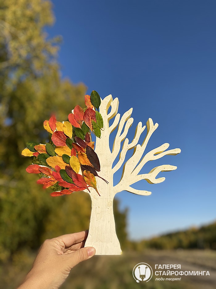 Дерево из пенопласта, сделанное своими руками